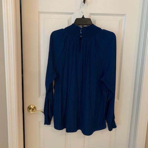 Silky Teal Dressy Long-sleeved Turtleneck/Blouse by Chico's - Picture 3 of 8